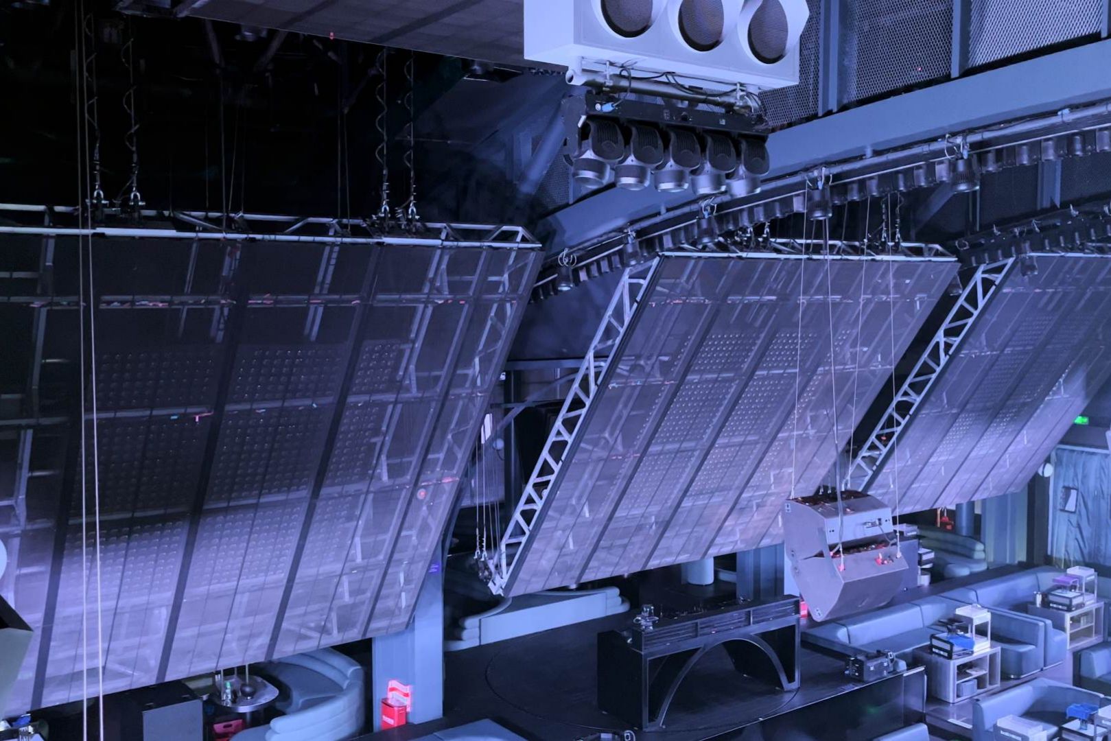 Motion control solutions for entertainment Motion control solutions for entertainment
